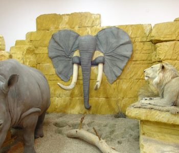 płaskorzeźba głowa słonia