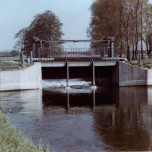 Rzeka Noteć - jaz w Turze 1979 r. Fot. ze zbiorów Muzeum w Szreniawie
