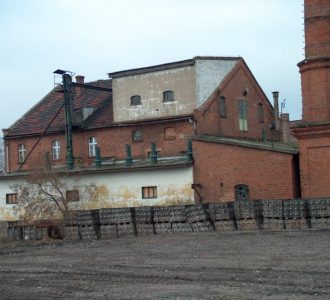 Gorzelnia w roku 2007 widok budynku z zewnątrz